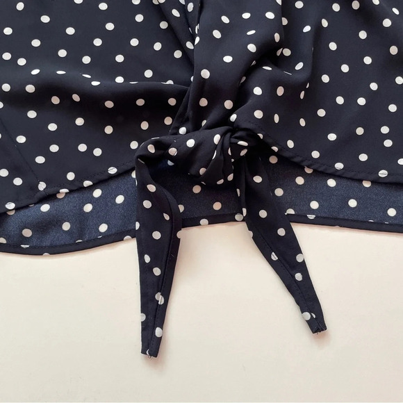 Tommy Hilfiger Navy Polka Dot Short-sleeve Front Tie Blouse Size XS - Picture 6 of 11